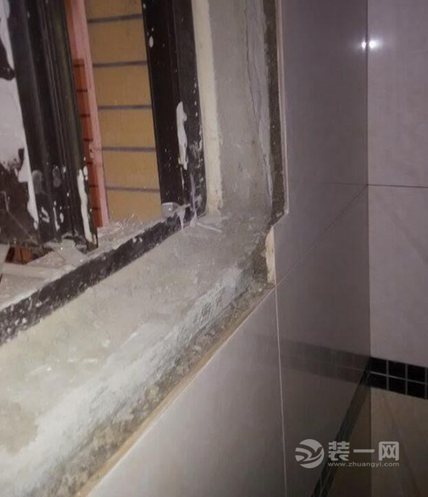 成都装修网：华润凤凰城三期106m²装修日记——厨卫墙砖的铺贴